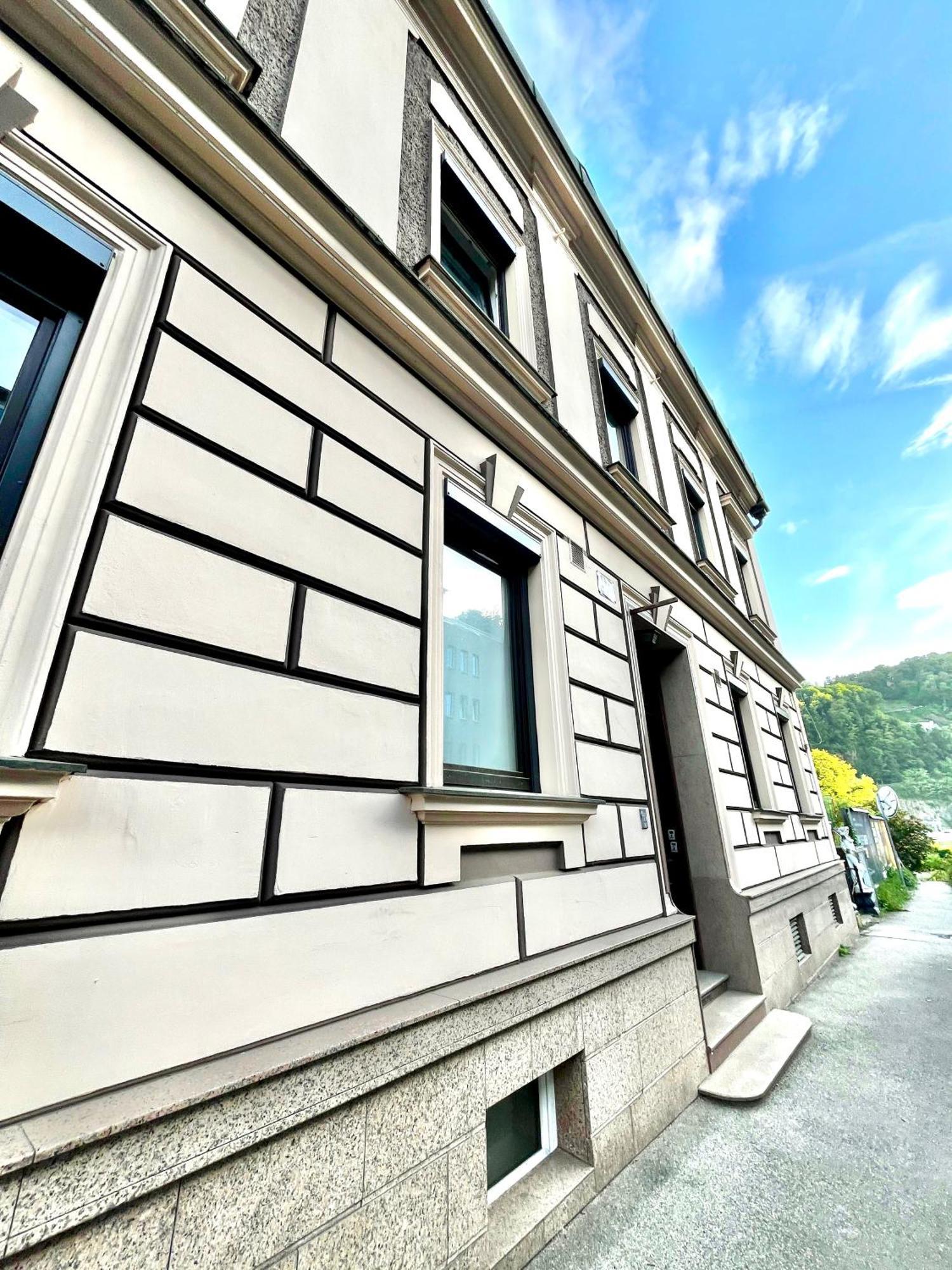 Apartment Honor - Urban Peace